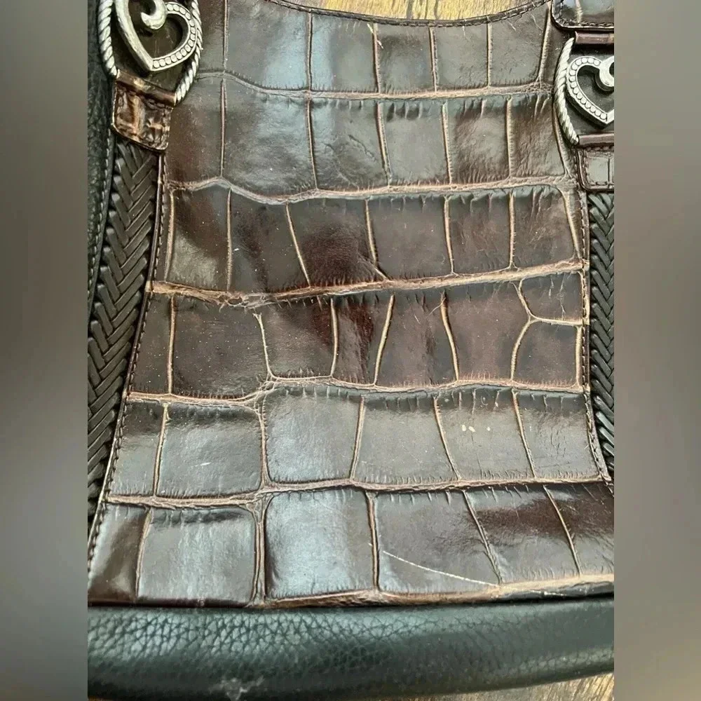 Brighton | ladies classic leather shoulder handbag.